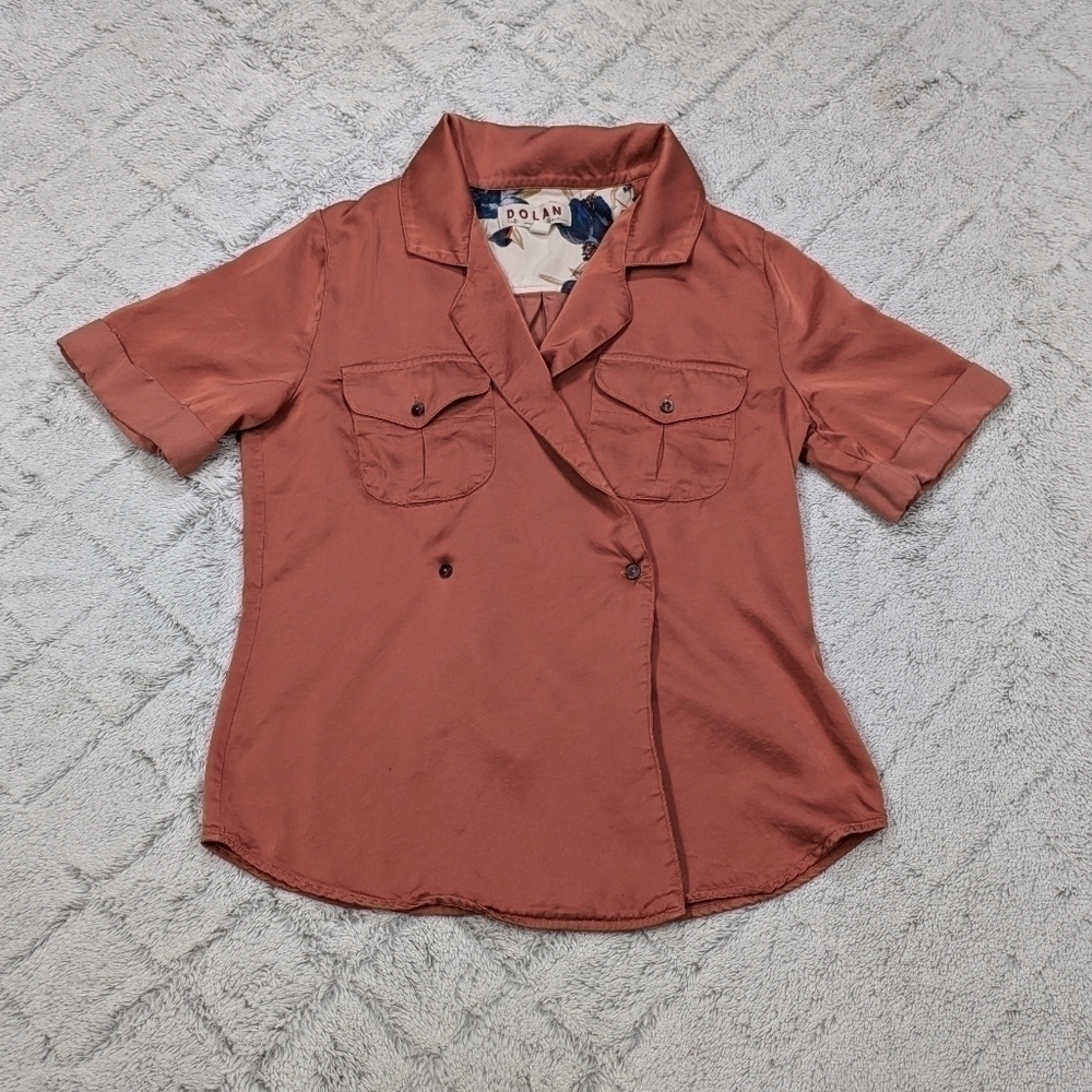 Dolan Shirt Women's XS Pink Rose Blouse Double Breast Pockets Satin Button Wrap